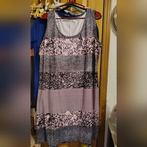 Chic Sleeveless Patterned Midi Dress